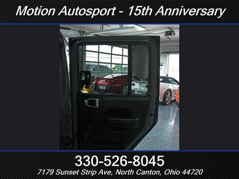 Used 2018 Jeep Wrangler Unlimited Sport AWD/4WD image 31