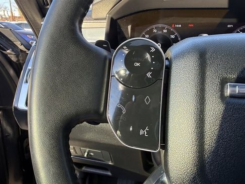 Used 2020 Land Rover Discovery Landmark image 33