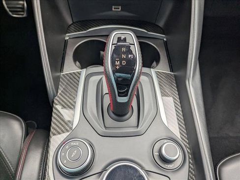 Used 2018 Alfa Romeo Giulia Quadrifoglio w/ Driver Assist Dynamic Package image 12