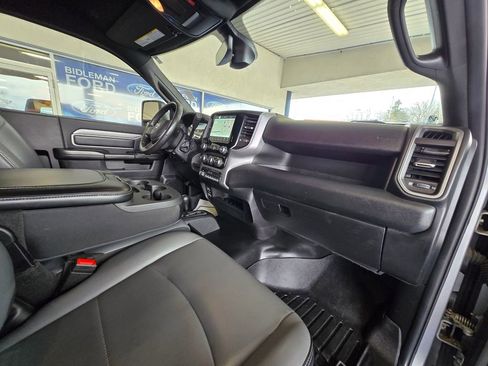 Used 2024 RAM 3500 Tradesman w/ Chrome Appearance Group image 22