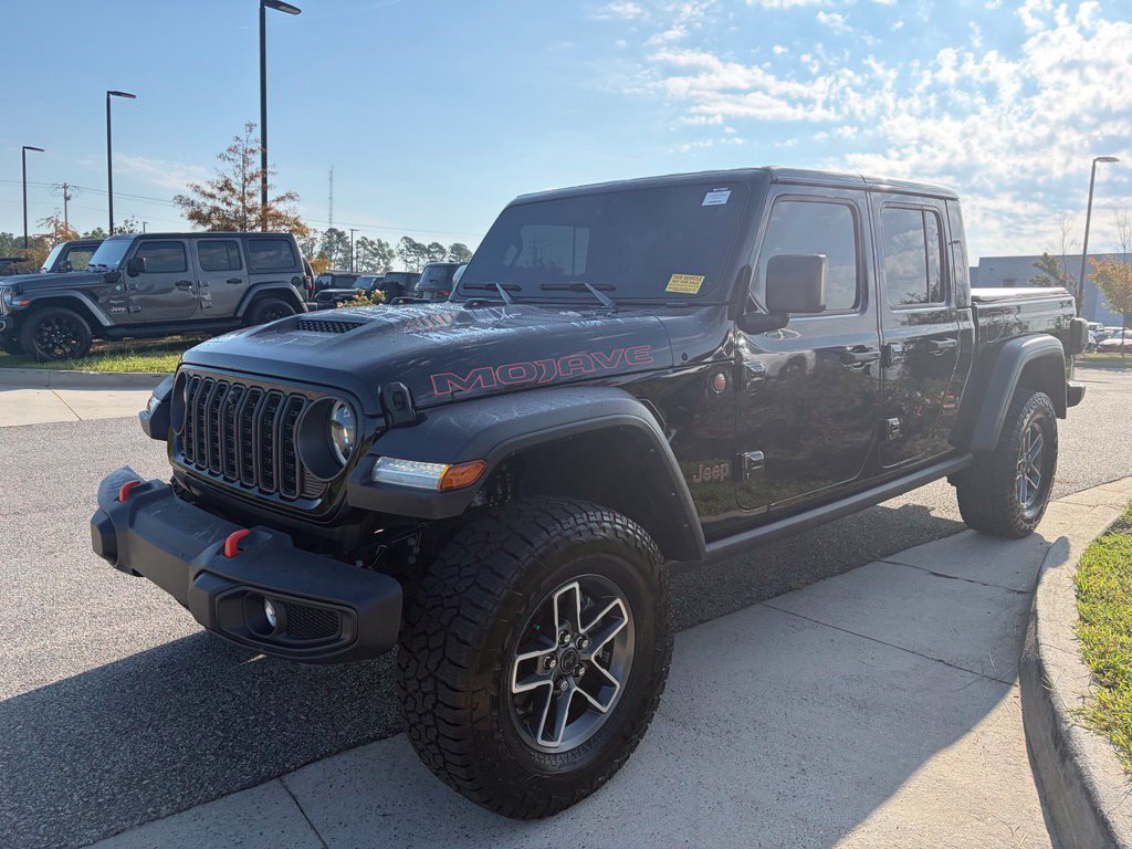 Used 2025 Jeep Gladiator Mojave w/ Technology Group AWD/4WD image 53