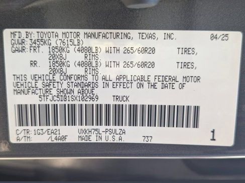 Used 2025 Toyota Tundra Limited image 28