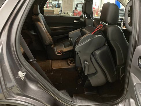 Used 2021 Dodge Durango SXT image 9