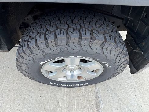 Used 2007 Toyota FJ Cruiser 4WD image 30