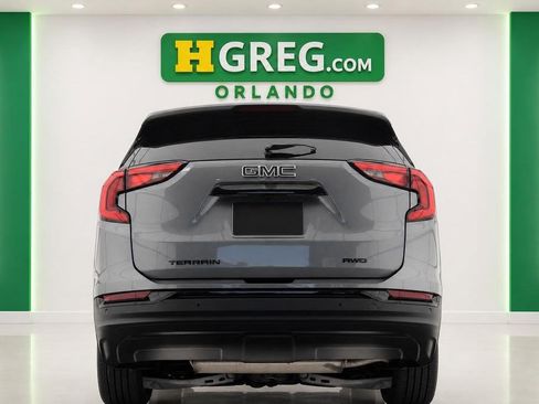 Used 2021 GMC Terrain SLE w/ Driver Convenience Package AWD/4WD image 7