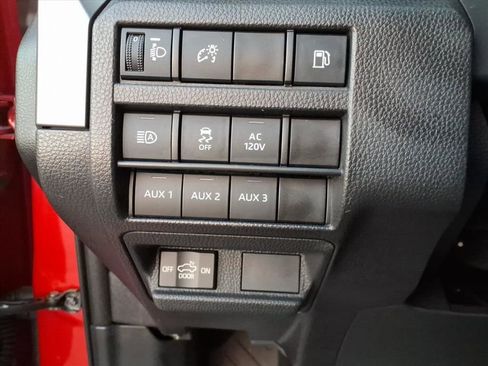 Used 2024 Toyota Tacoma TRD Sport image 14