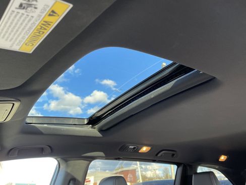 Used 2024 Honda Odyssey Sport image 13