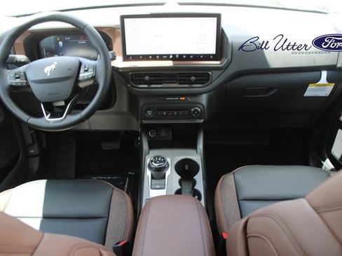 New 2026 Ford Bronco Sport Outer Banks w/ Outer Banks Tech Package+ AWD/4WD image 11