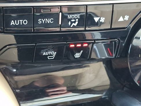 Used 2023 Acura MDX SH-AWD w/ Technology Package image 26