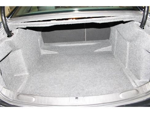 Used 2019 Chevrolet Impala LT image 20