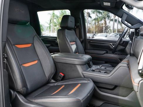 Used 2024 GMC Sierra 2500 AT4 w/ AT4 Premium Plus Package image 39