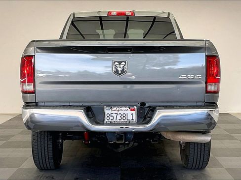 Used 2013 RAM 2500 Tradesman w/ Chrome Appearance Group image 3