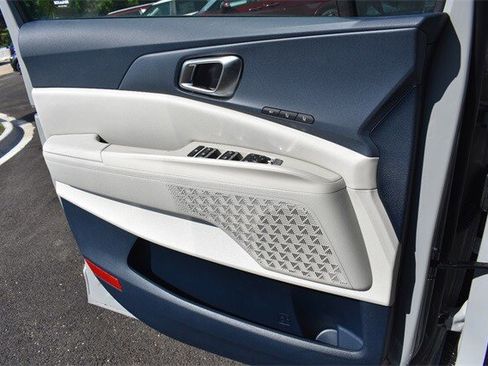 New 2026 Kia Carnival EX image 37