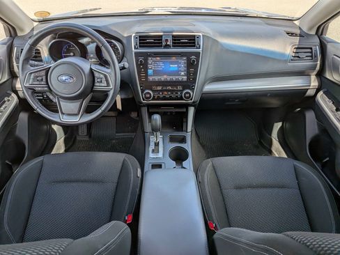 Used 2018 Subaru Outback 2.5i Premium AWD/4WD image 13