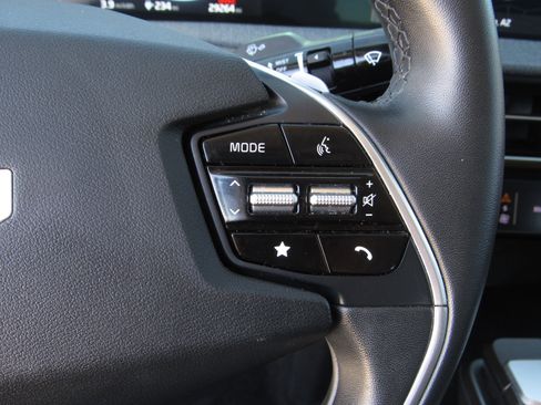 Used 2024 Kia EV6 Light image 24