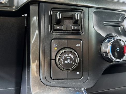 Used 2022 Ford F150 XLT w/ Equipment Group 302A High AWD/4WD image 19
