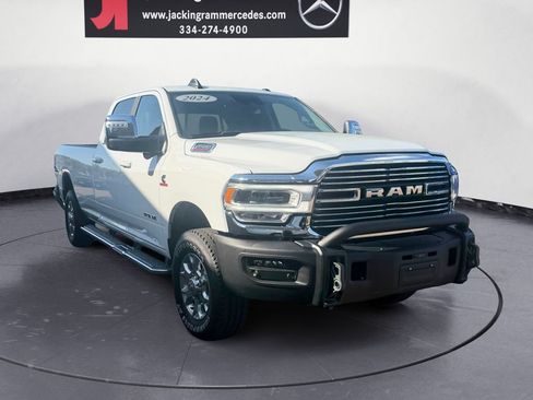 Used 2024 RAM 3500 Laramie w/ Safety Group AWD/4WD image 7