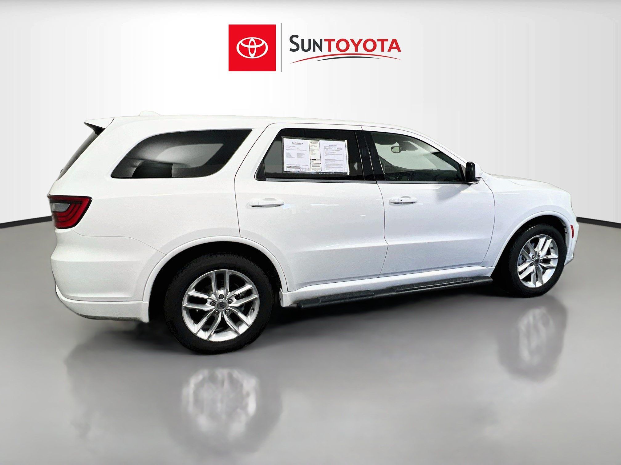 Used 2022 Dodge Durango GT RWD image 4
