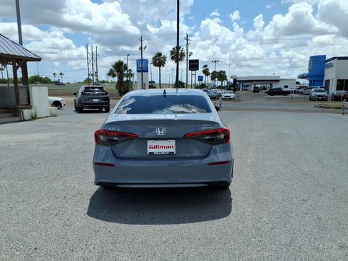 Used 2024 Honda Civic Touring image 7