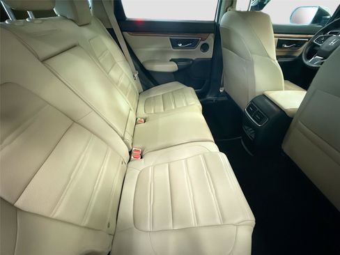 Used 2018 Honda CR-V Touring image 27