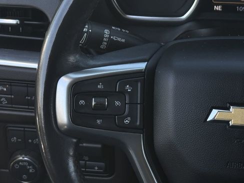 Used 2021 Chevrolet Tahoe Premier w/ Premium Package image 15