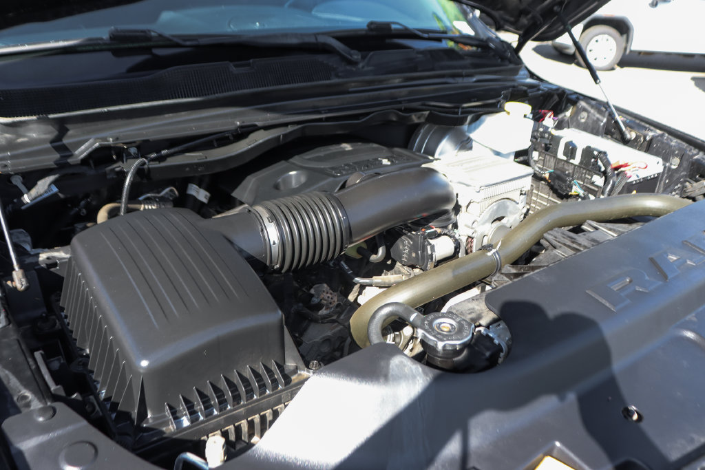 Used 2023 RAM 1500 Laramie AWD/4WD image 13