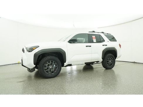 New 2025 Toyota 4Runner SR5 image 18