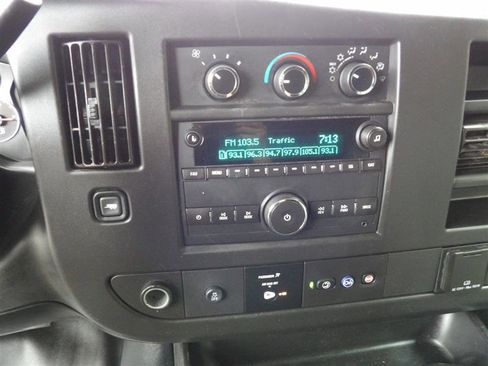 Used 2019 GMC Savana 2500 image 15