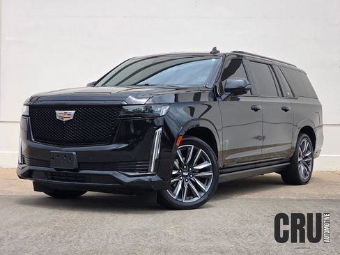 Used 2022 Cadillac Escalade ESV Sport w/ Touring Package image 1