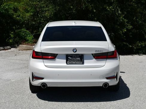 Used 2019 BMW 330i Sedan w/ Convenience Package RWD image 5