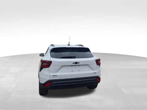 New 2026 Chevrolet Trax RS image 10