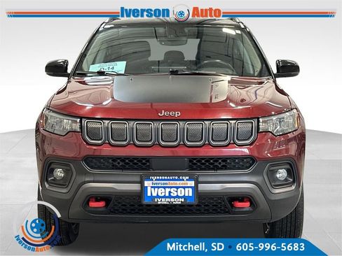 Used 2022 Jeep Compass Trailhawk w/ Trailhawk Convenience Group image 2