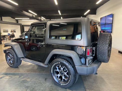 Used 2012 Jeep Wrangler Sport AWD/4WD image 8