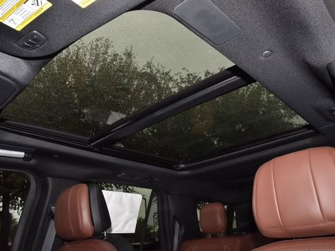 New 2026 Lincoln Navigator Reserve image 34