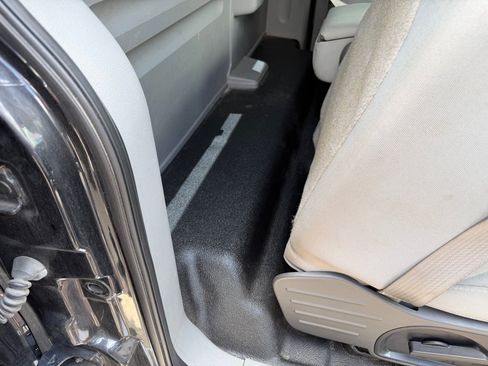 Used 2007 Ford F150 STX RWD image 13