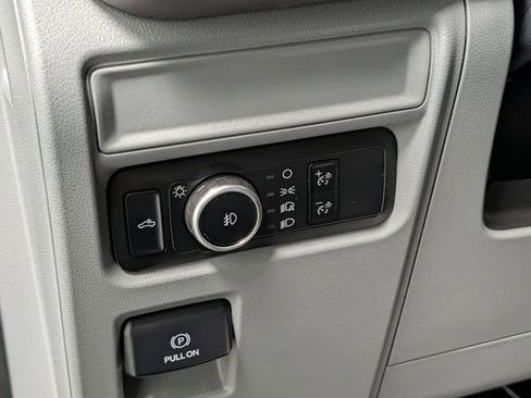 Used 2024 Ford F150 XLT image 15