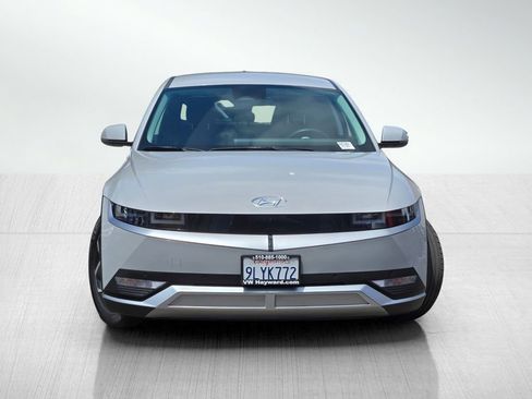 Used 2024 Hyundai Ioniq 5 SEL RWD image 3