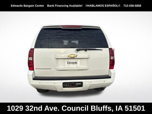 Used 2007 Chevrolet Suburban LT w/ LT Preferred Equipment Group AWD/4WD image 6