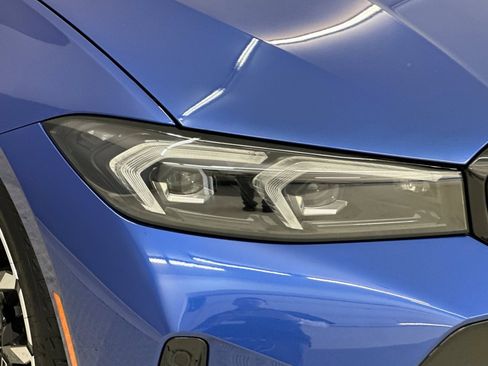 New 2026 BMW 330i Sedan w/ M Sport Package image 10