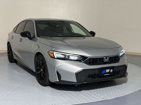 Used 2025 Honda Civic Sport image 7
