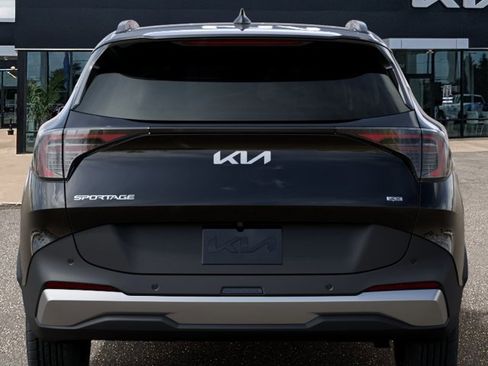 New 2026 Kia Sportage EX AWD/4WD image 13