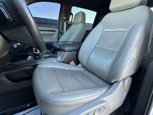 Used 2022 GMC Sierra 1500 SLT image 28