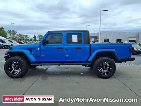 Used 2021 Jeep Gladiator Sport AWD/4WD image 5
