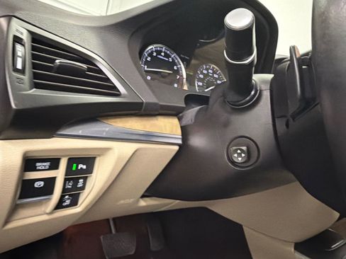 Used 2020 Acura MDX SH-AWD w/ Technology Package image 35
