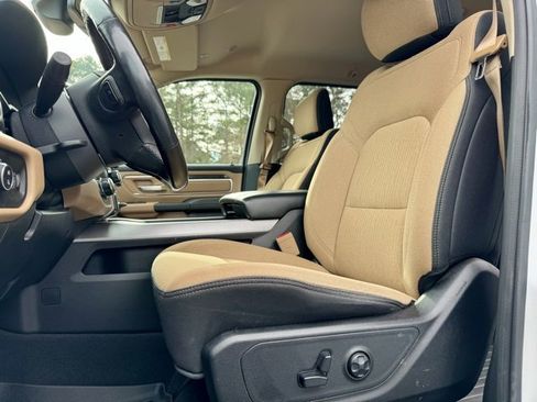 Used 2019 RAM 1500 Big Horn image 27