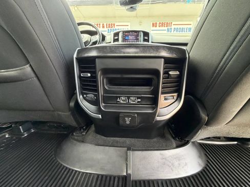 Used 2020 RAM 1500 Big Horn AWD/4WD image 19