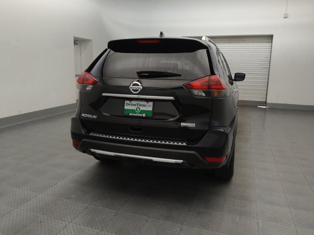 Used 2019 Nissan Rogue S w/ Special Edition Package FWD image 7