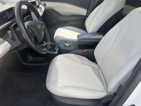 Certified 2022 Ford Mustang Mach-E Premium AWD/4WD image 13