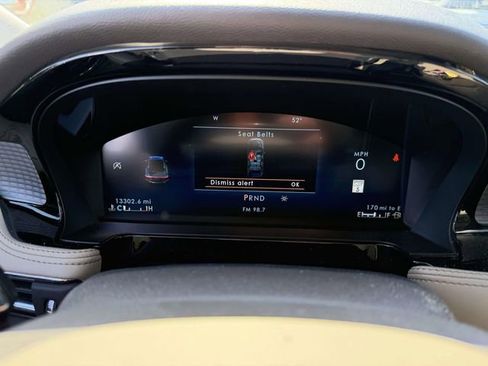 Used 2023 Lincoln Corsair AWD w/ Equipment Group 101A image 27