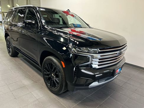 Used 2023 Chevrolet Tahoe High Country AWD/4WD image 2